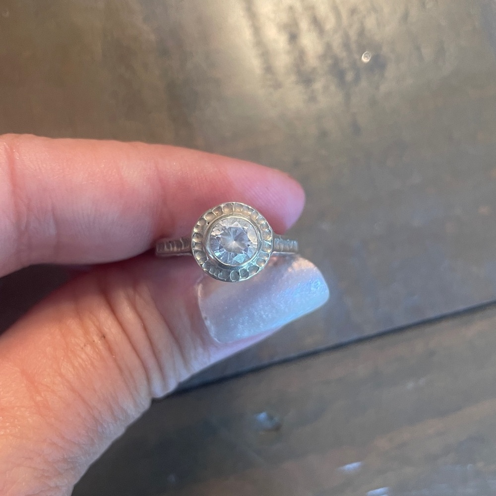 Silpada Sterling Silver 925 Perfect Bliss Ring R2076 retired and hard to find